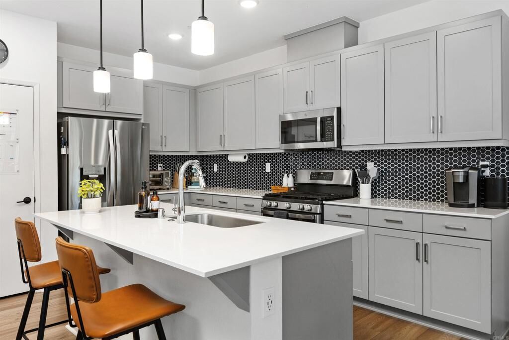 Property Photo:  35254 Blossom Place  CA 92028 