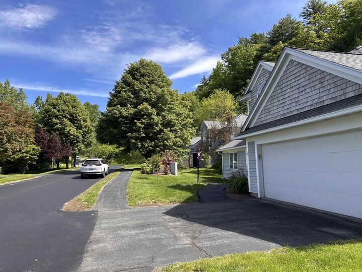 Property Photo:  78 Apple Blossom Drive  NH 03784 