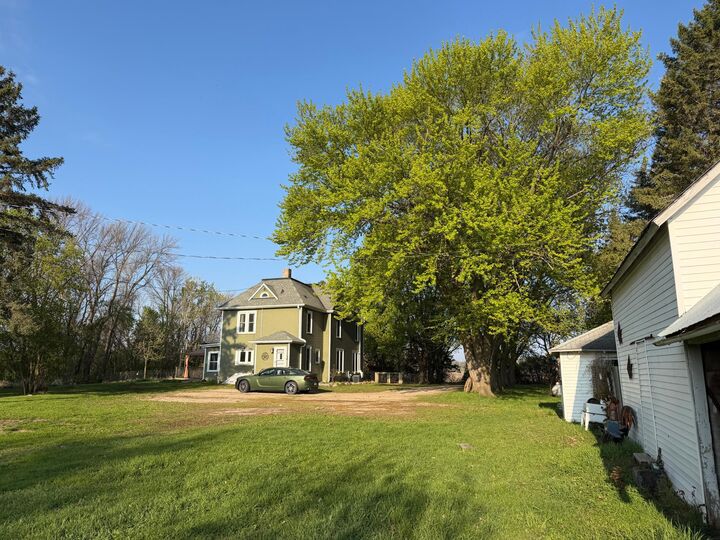 Property Photo:  16604 750th Avenue  MN 56007 