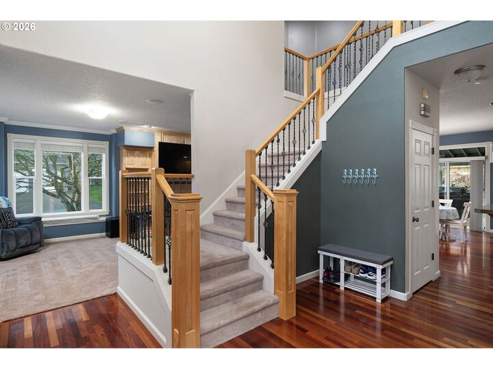 Property Photo: 16110 Trail Dr OR 97045