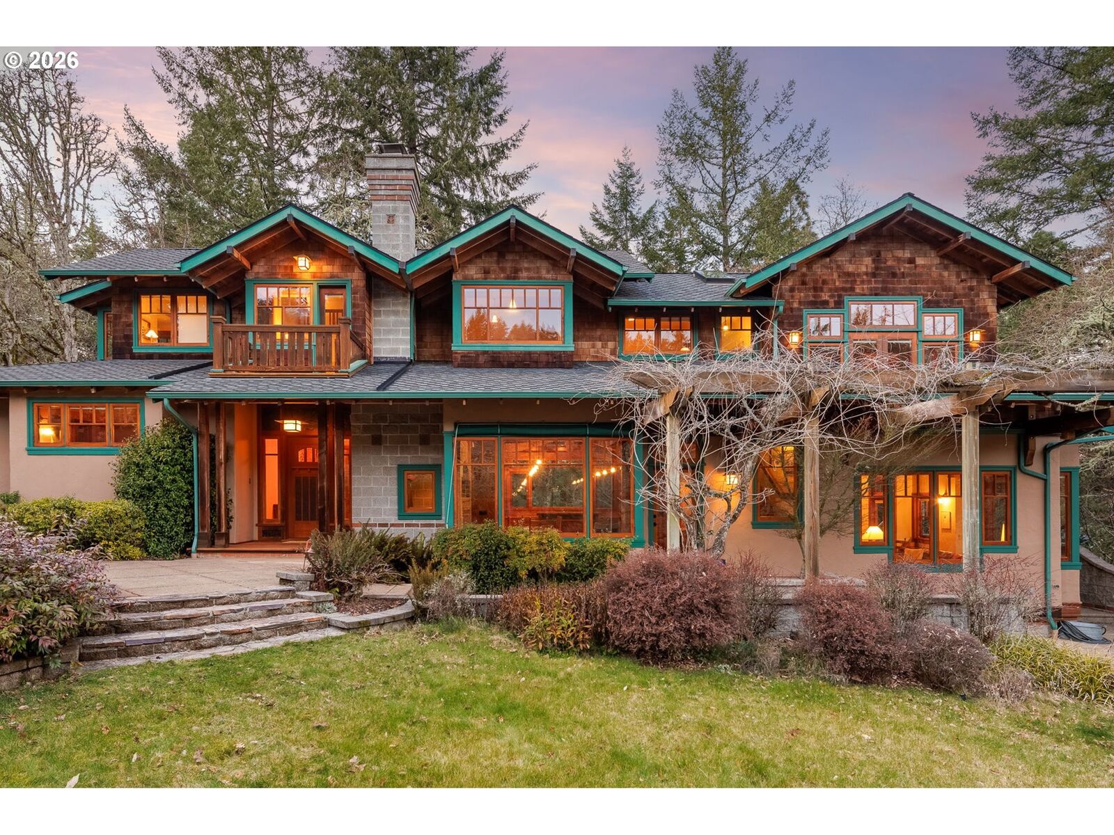 Property Photo:  4040 Southpointe Dr  OR 97405 