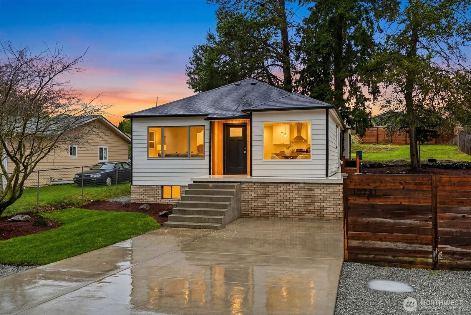 Property Photo: 10731 18th Avenue SW WA 98146