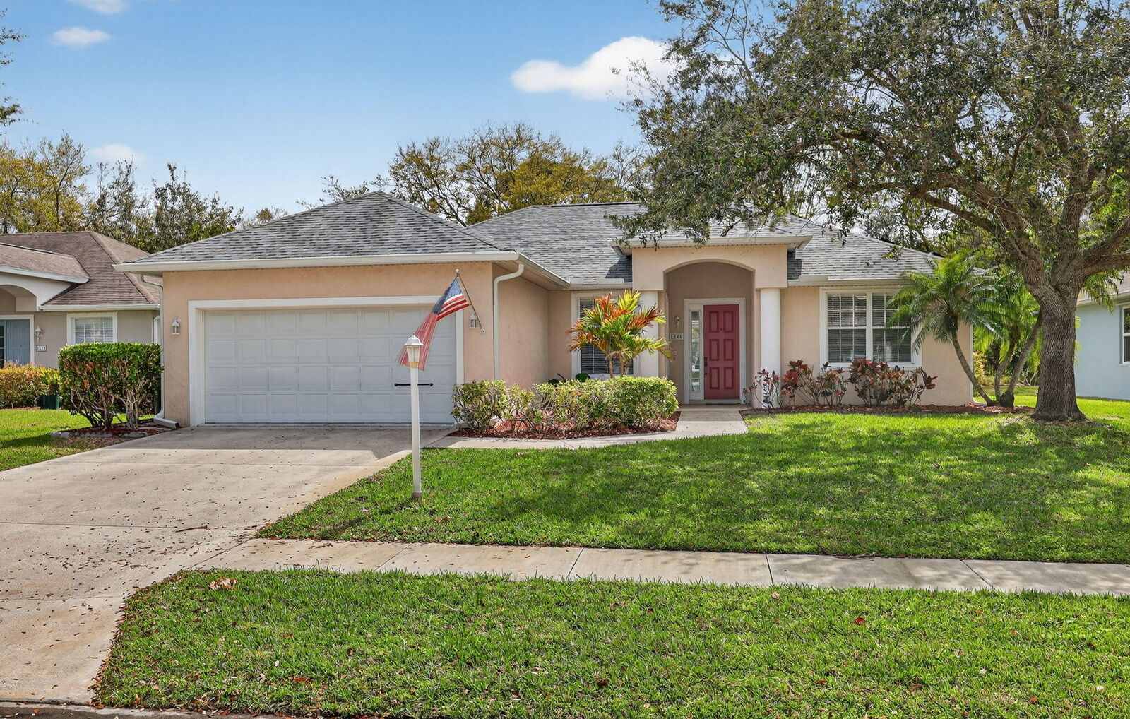 Property Photo:  5545 W 1st Square SW  FL 32968 