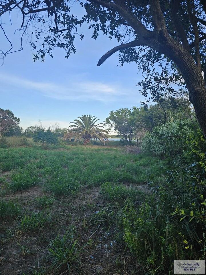 Property Photo:  9200 Lake Shore Dr.  TX 78552 