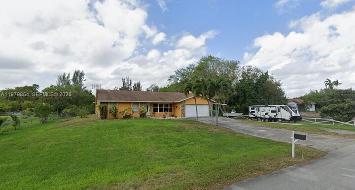 Property Photo:  3400 SW 137th Ave  FL 33027 