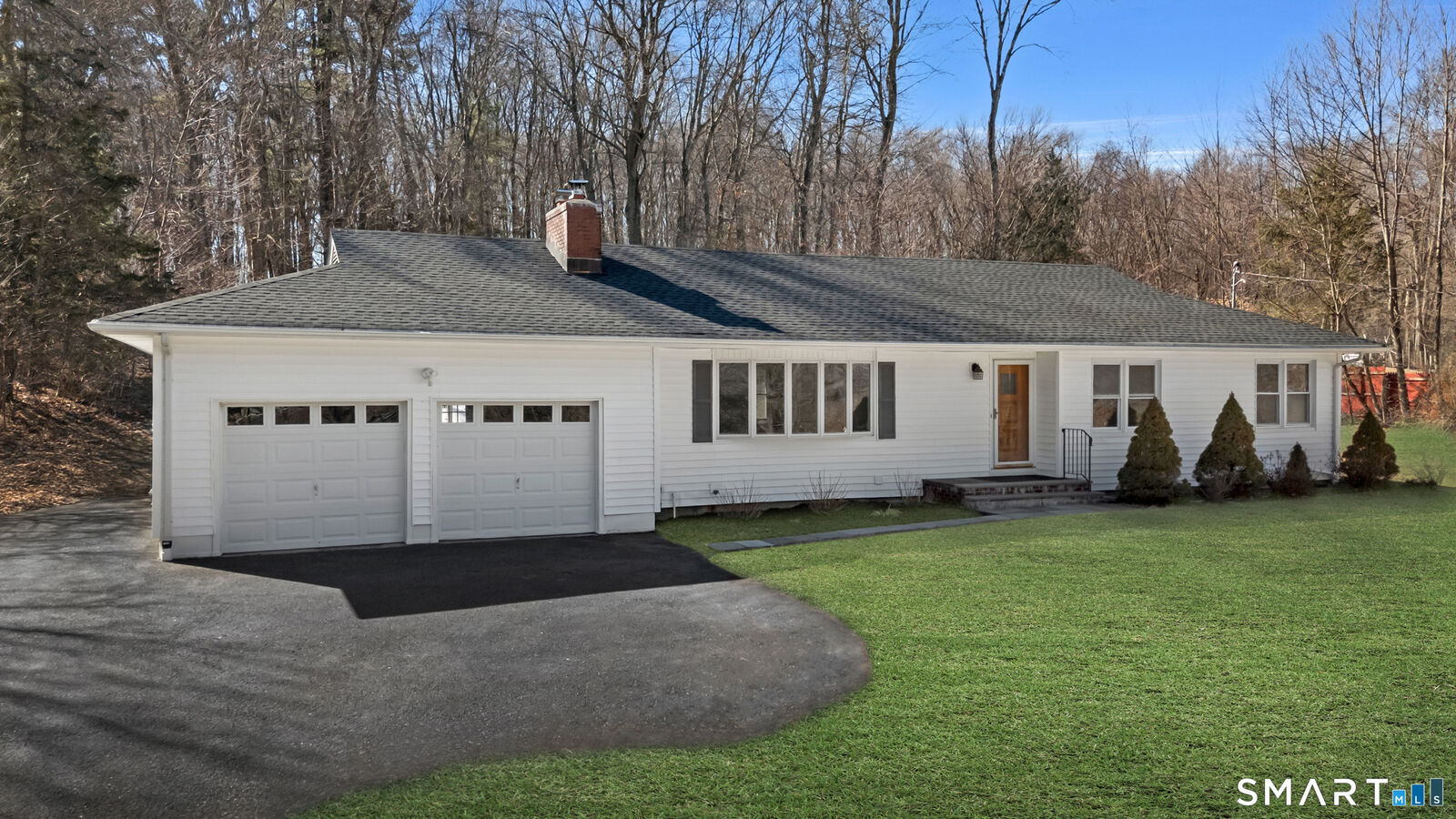 Property Photo:  115 Wheeler Road  CT 06468 