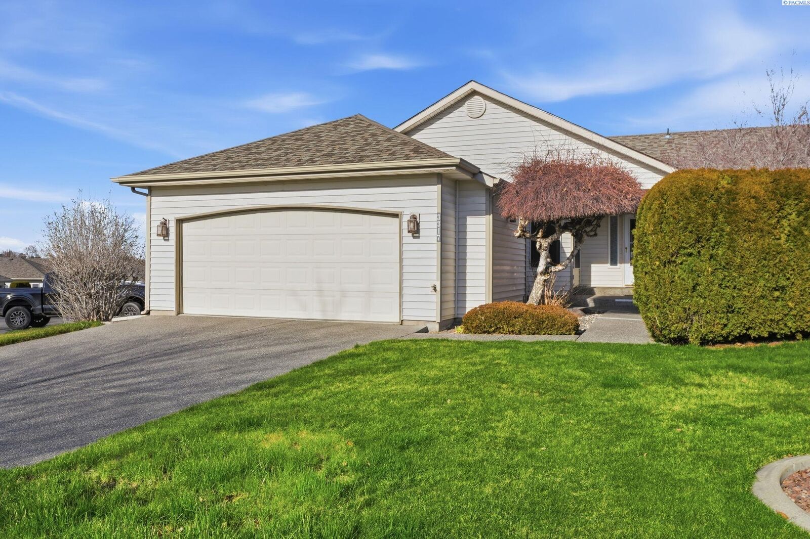 Property Photo:  3317 Huntington Street  WA 99337 