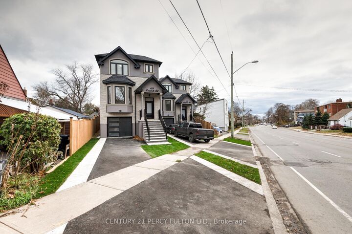 Property Photo: 195 Danforth Road ON M1L 3X1