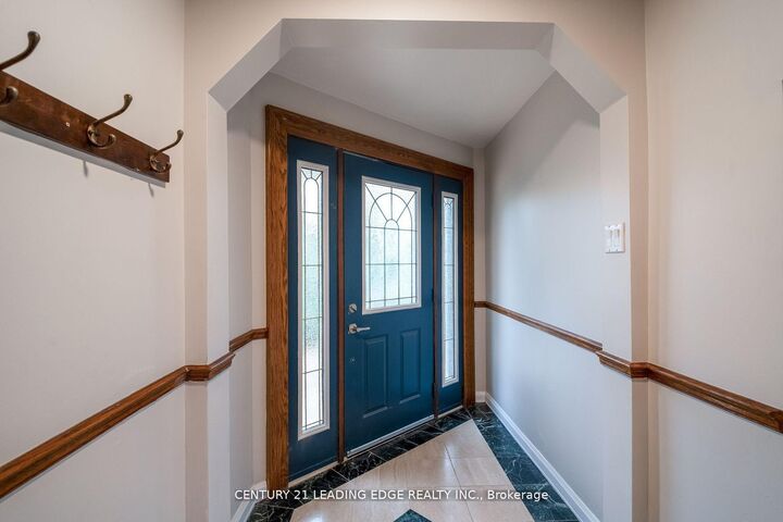 Photo de la propriété:  393 Canal Road  ON L3Z 2A6 