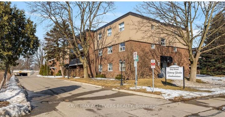 Property Photo: 640 Grey Street 107 ON N3S 4Y3