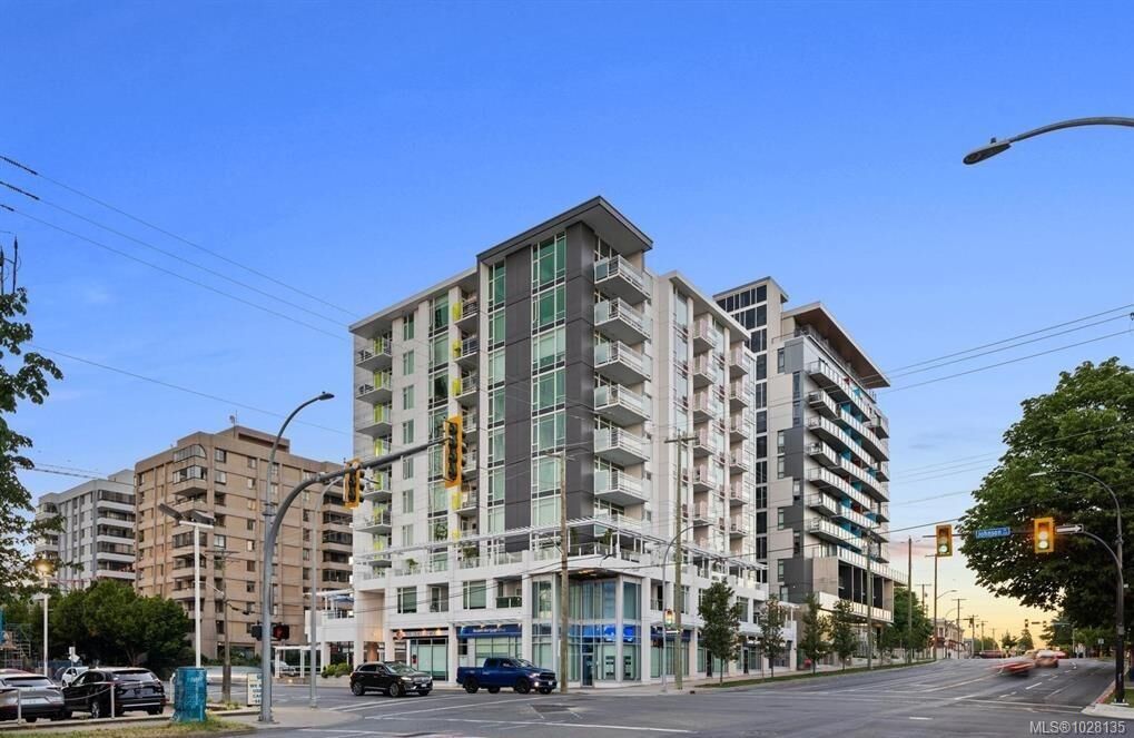 Property Photo: 1090 Johnson St 705 BC V8V 0B3