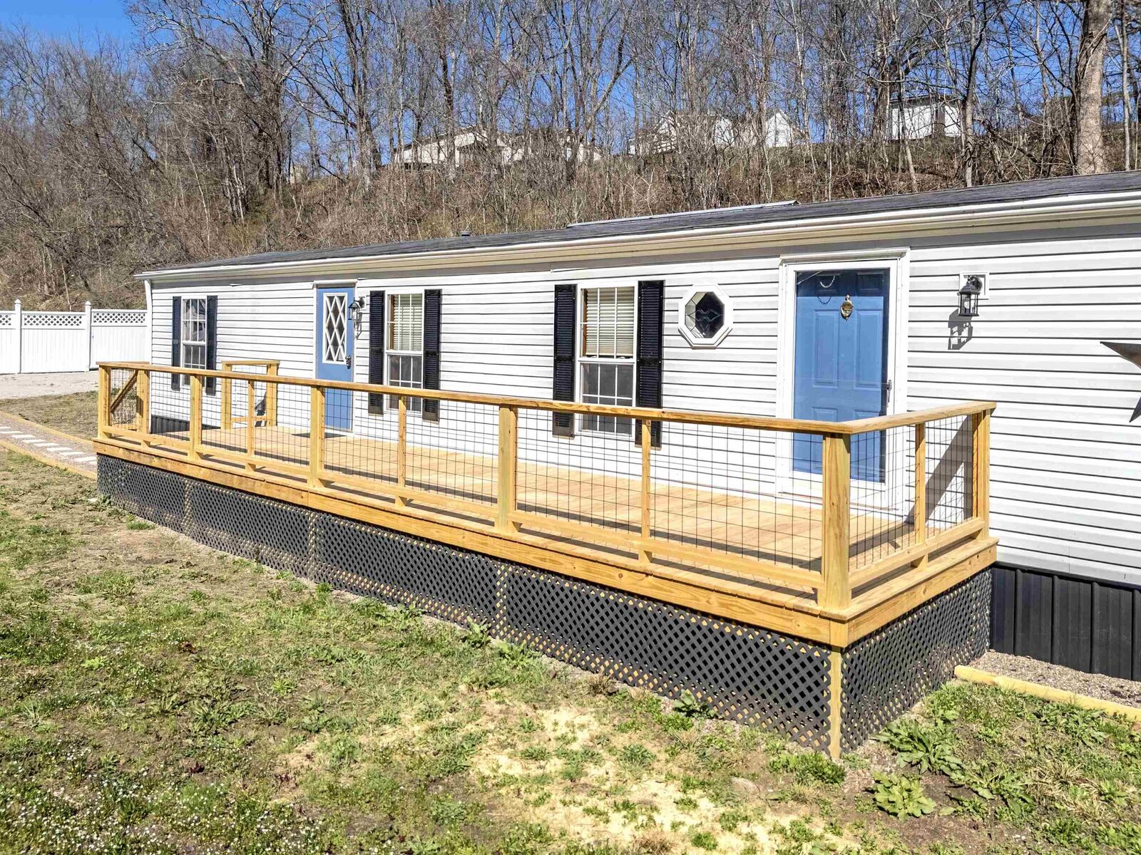 Property Photo:  1154 Wall Street  KY 41164 