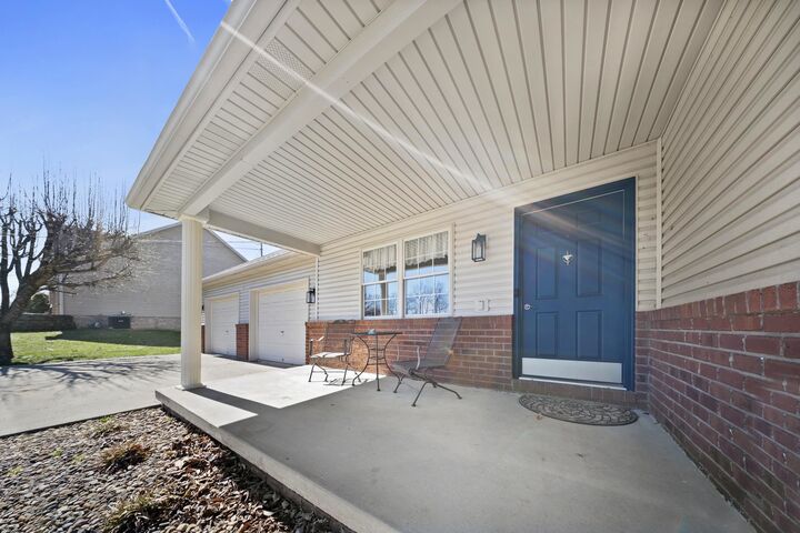 Property Photo:  1107 Grandview Drive  KY 41139 