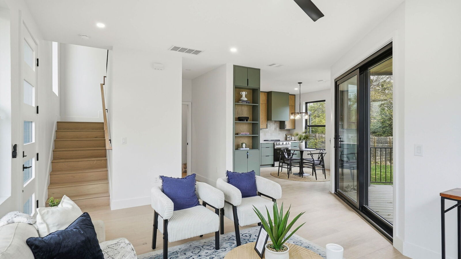 Property Photo:  300 Lightsey Road 2  TX 78704 