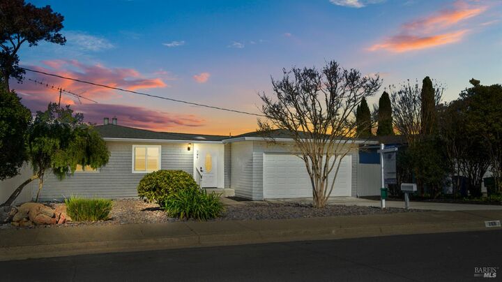 Property Photo:  289 Montego Key  CA 94949 