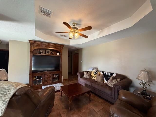 Property Photo:  3010 Elmwood Circle  LA 70363 