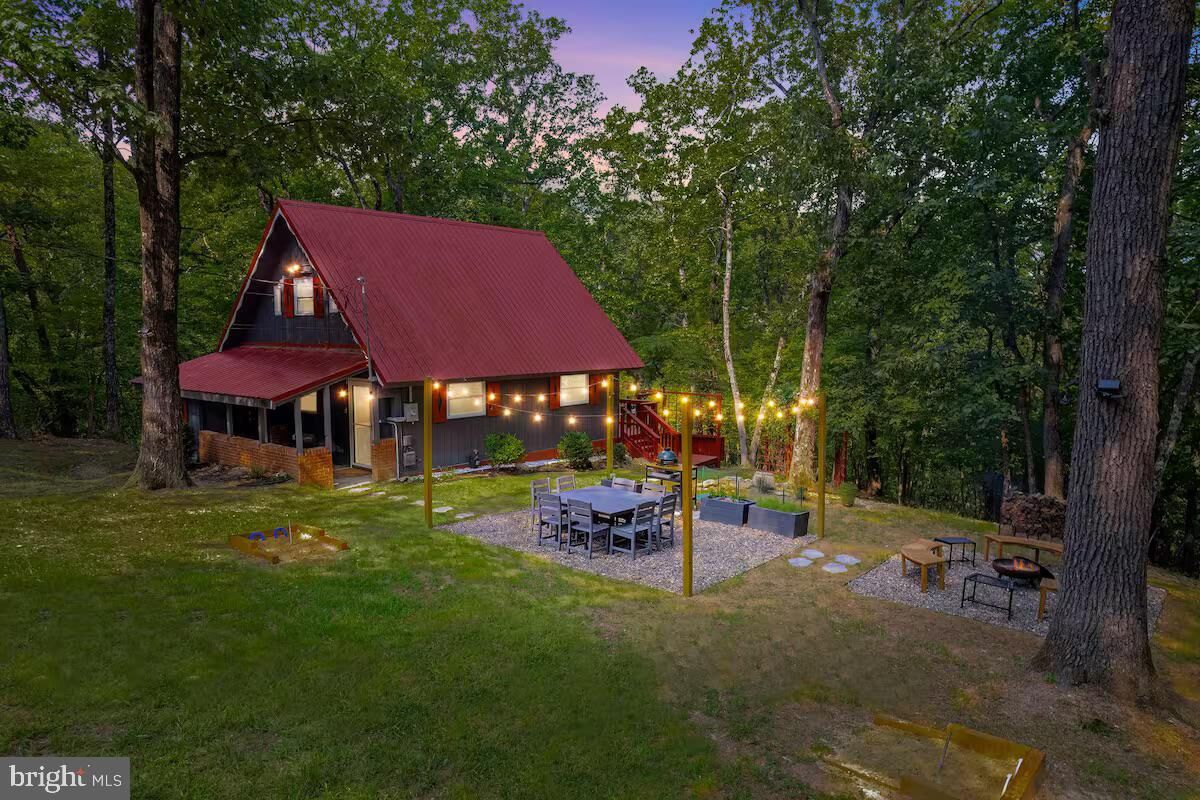 Property Photo: 150 White Dogwood Place WV 25425