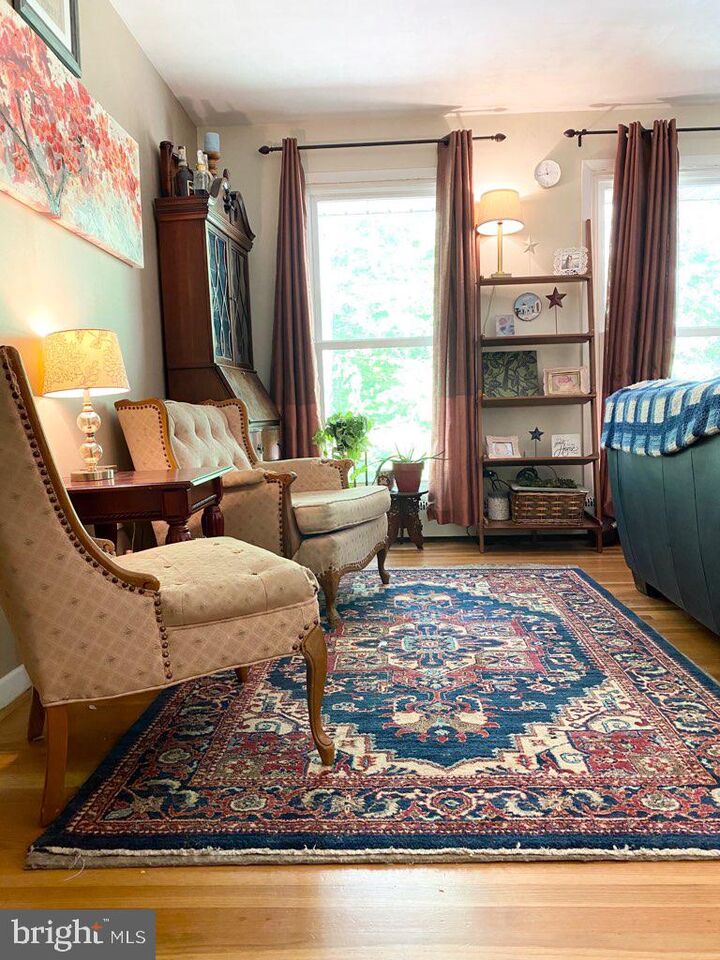 Property Photo:  5228 Chippewa Place  VA 22312 