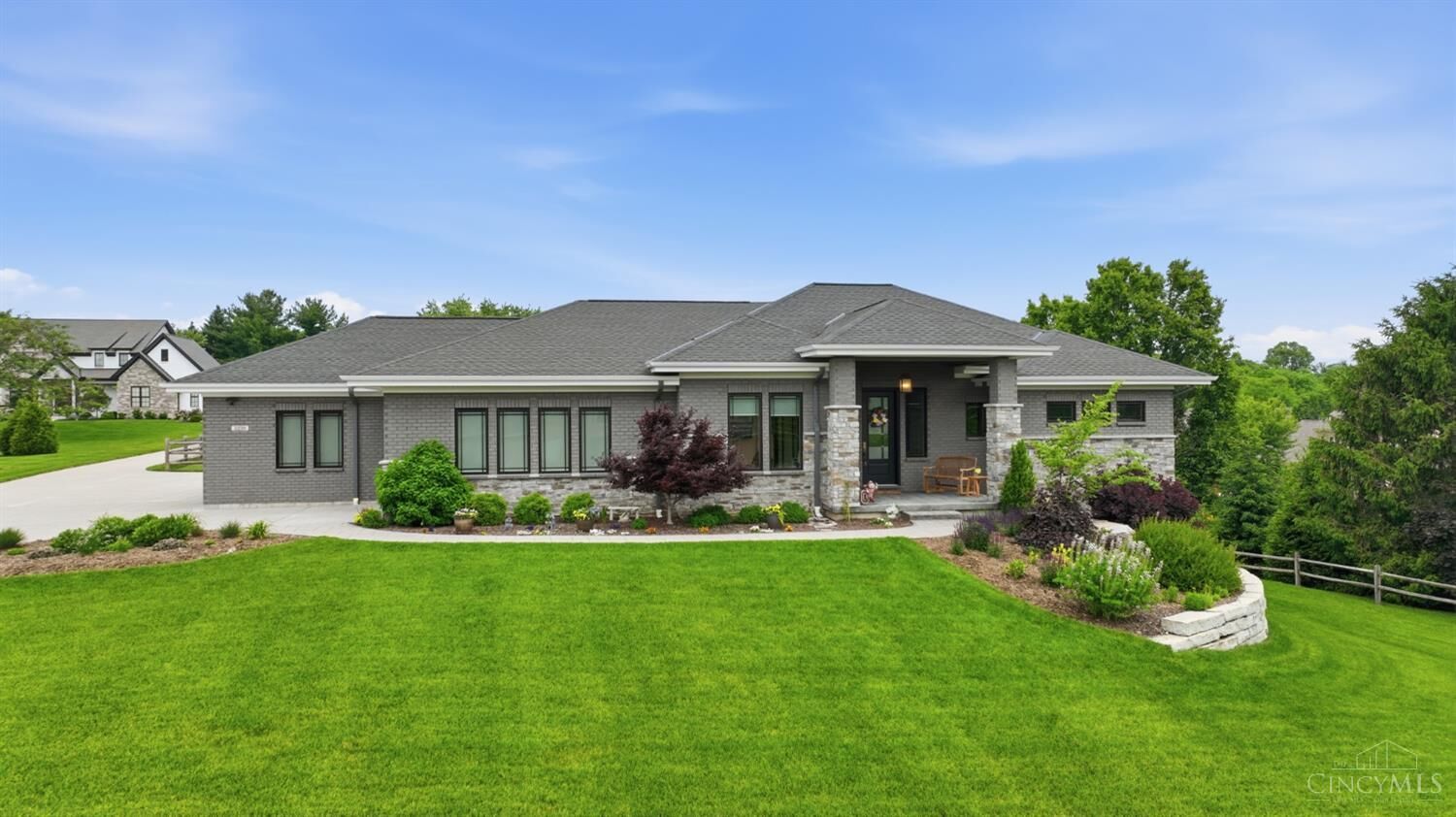 Property Photo: 2239 Quail Run Farm Lane OH 45233