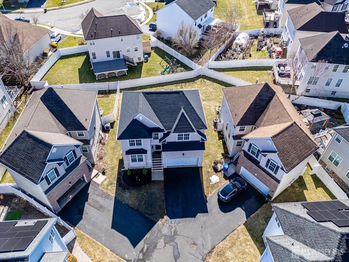 Property Photo:  274 Morning Glory Drive  NJ 08831 