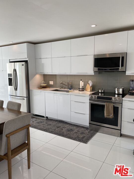 Property Photo: 23901 Civic Center Way CA 90265