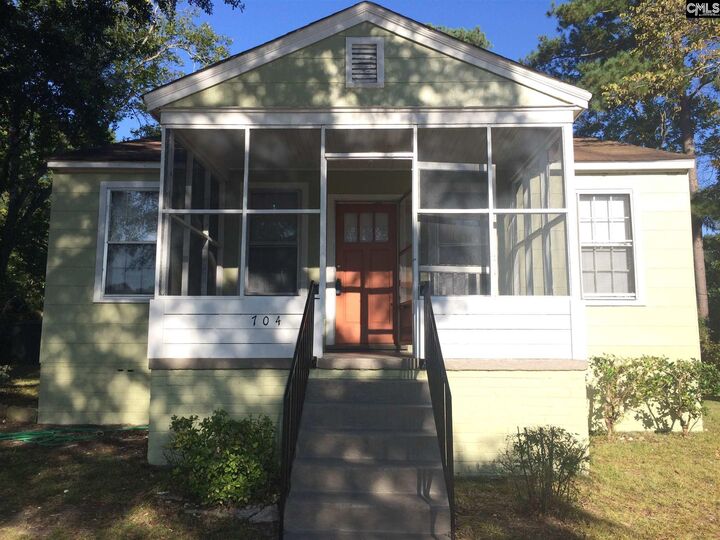 Property Photo:  704 S Bonham  SC 29205-4002 