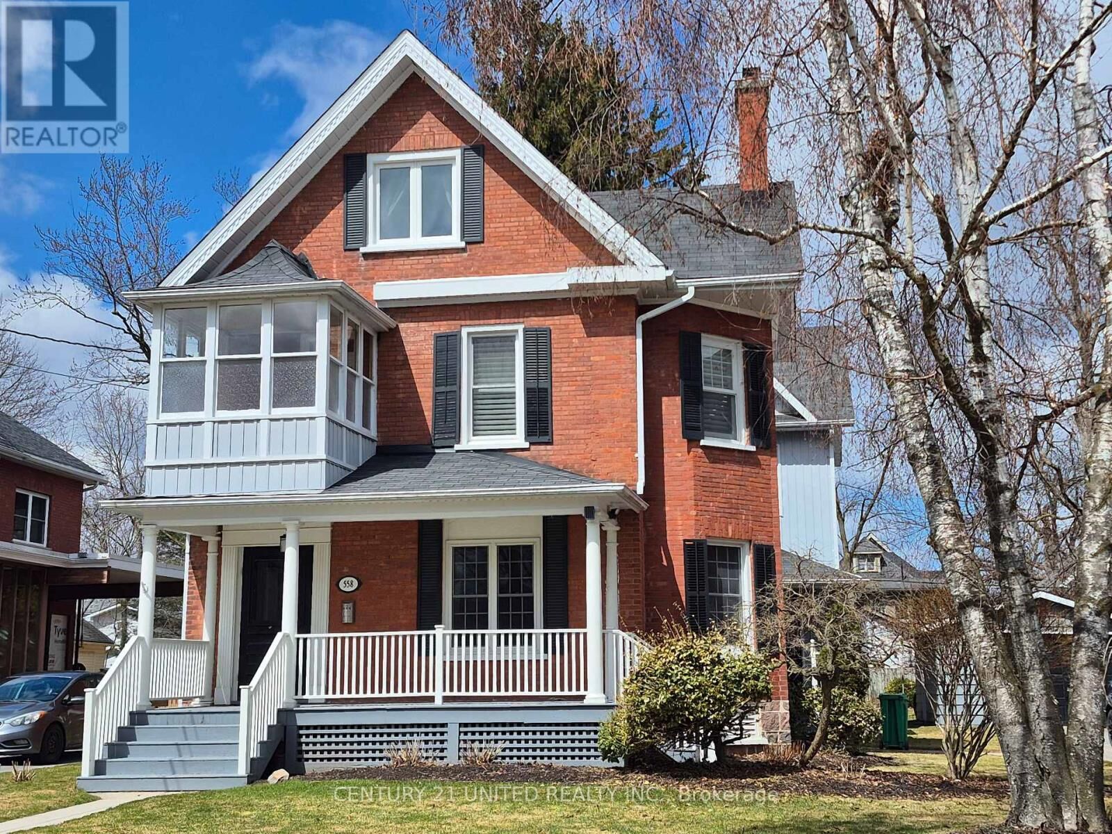 Property Photo:  558 Gilmour Street  ON K9H 2K2 