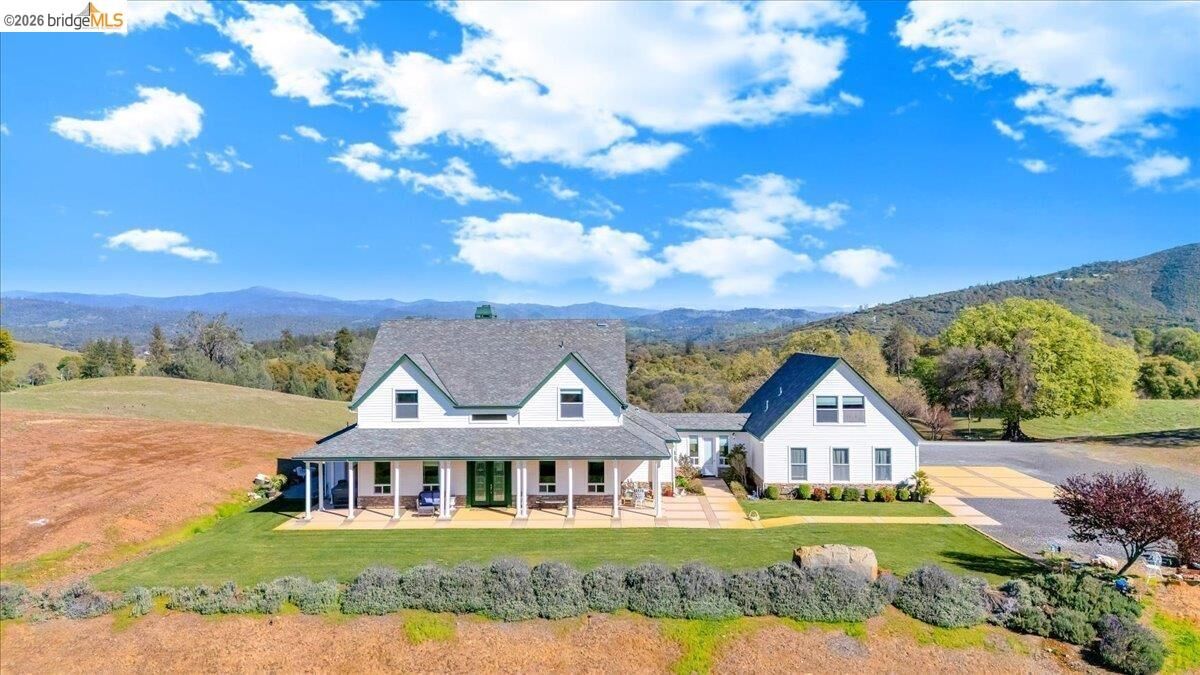 Property Photo: 14814 Twist Rd CA 95327