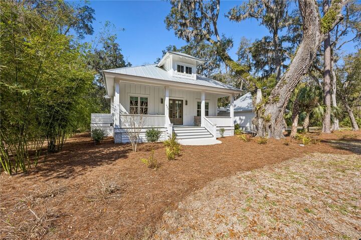 Property Photo:  600 Storey Avenue  GA 31558 