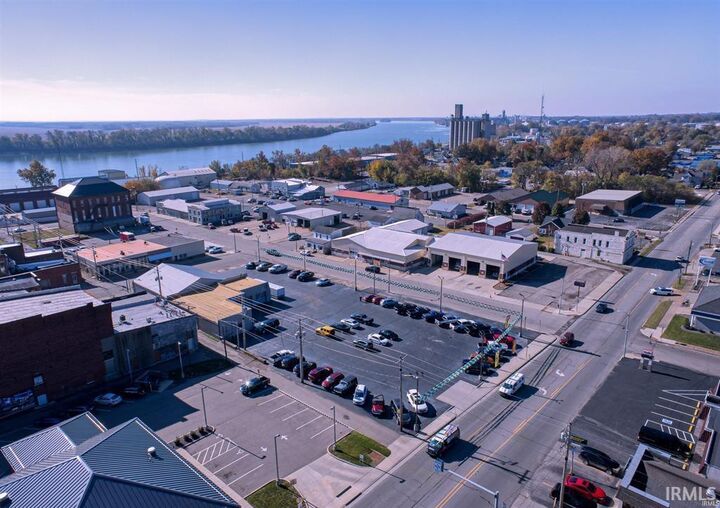 Property Photo:  0 W Fourth &Amp College Avenue  IN 47620 