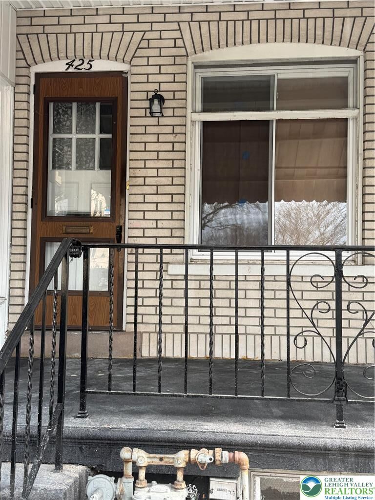 Property Photo:  425 N 16th Street  PA 18102 