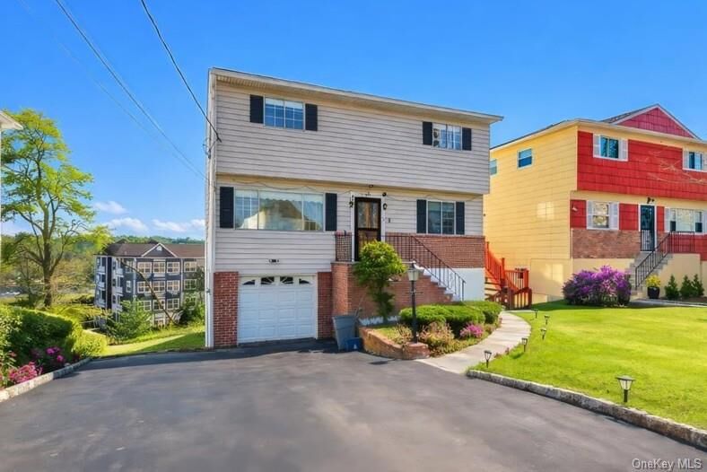 Property Photo:  65 Skymeadow Place  NY 10523 