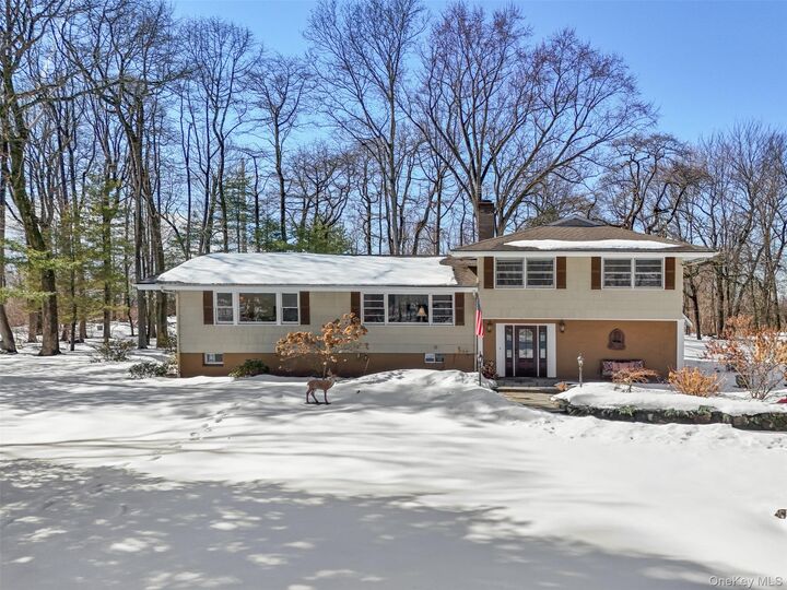 Property Photo:  55 Hoags Cross Road  NY 10562 