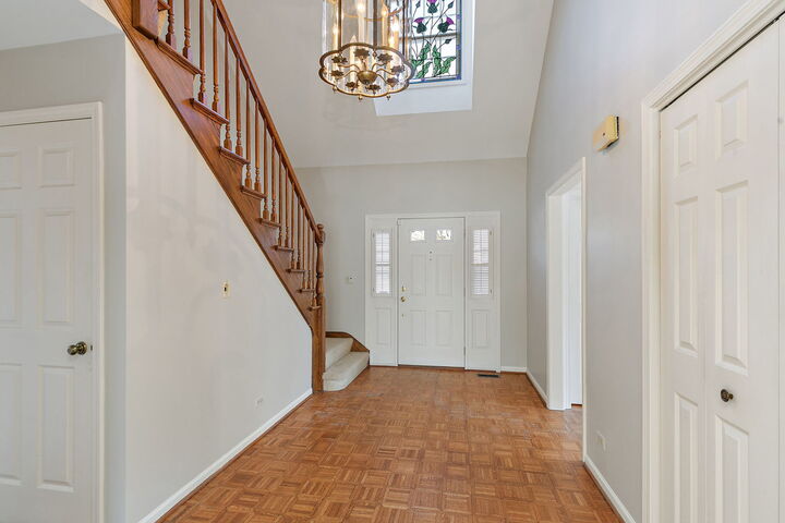 Property Photo:  43 Ravenscraig Lane  IL 60067 