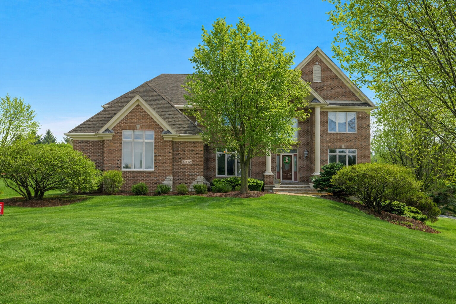 Property Photo:  10N749 Highland Trail  IL 60140 