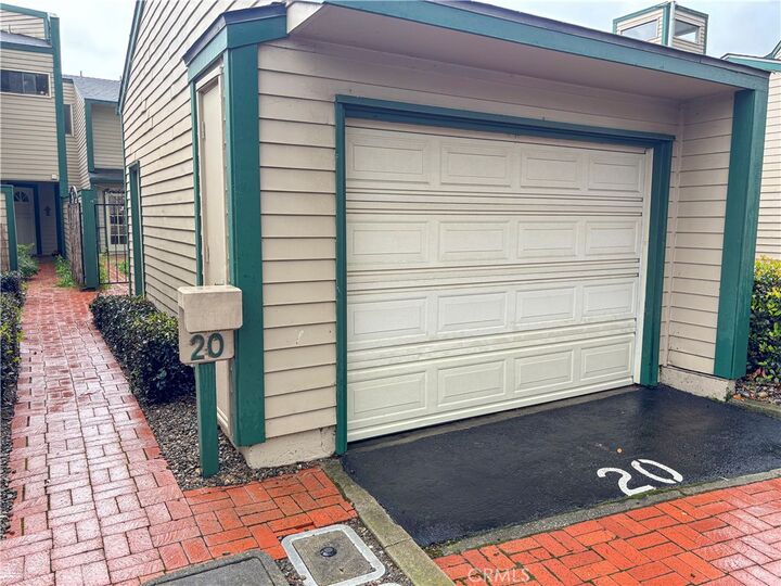 Property Photo:  1445 Prefumo Canyon 20  CA 93405 