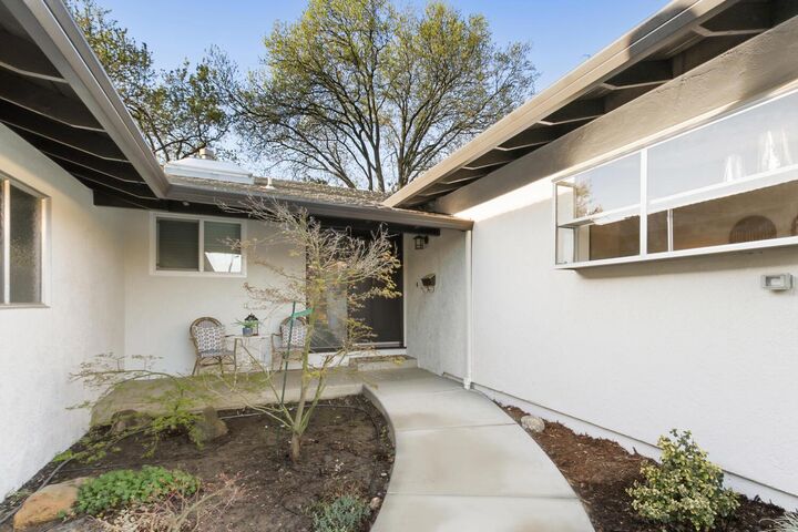 Property Photo:  528 Rutgers Drive  CA 95616 