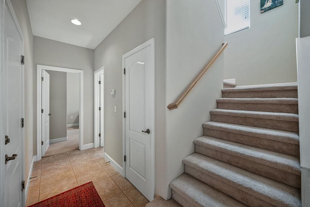 Property Photo:  9 Waters Cove Court  CA 95831 