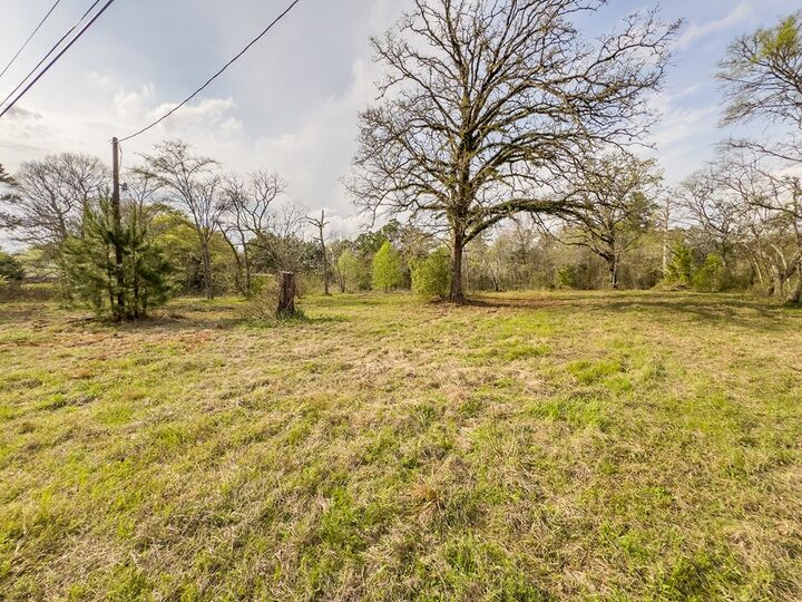 Property Photo: 2772 S Fm 1194 TX 75904