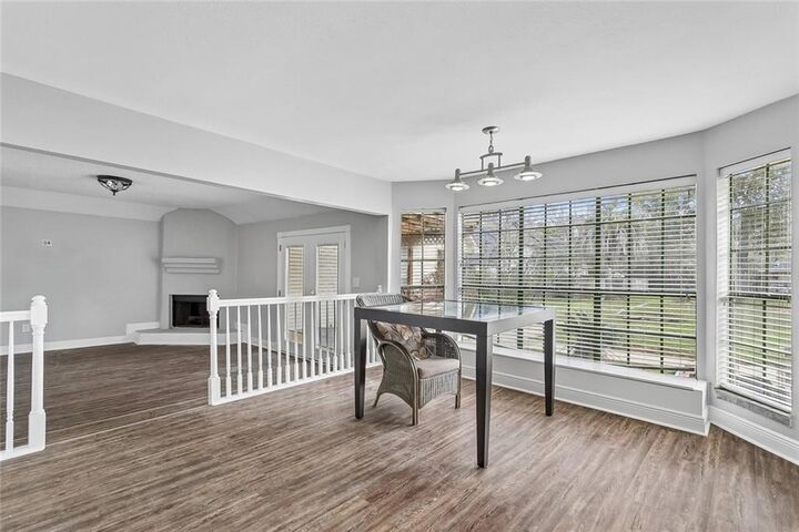 Property Photo: 112 Napoleon Avenue 30 LA 70460