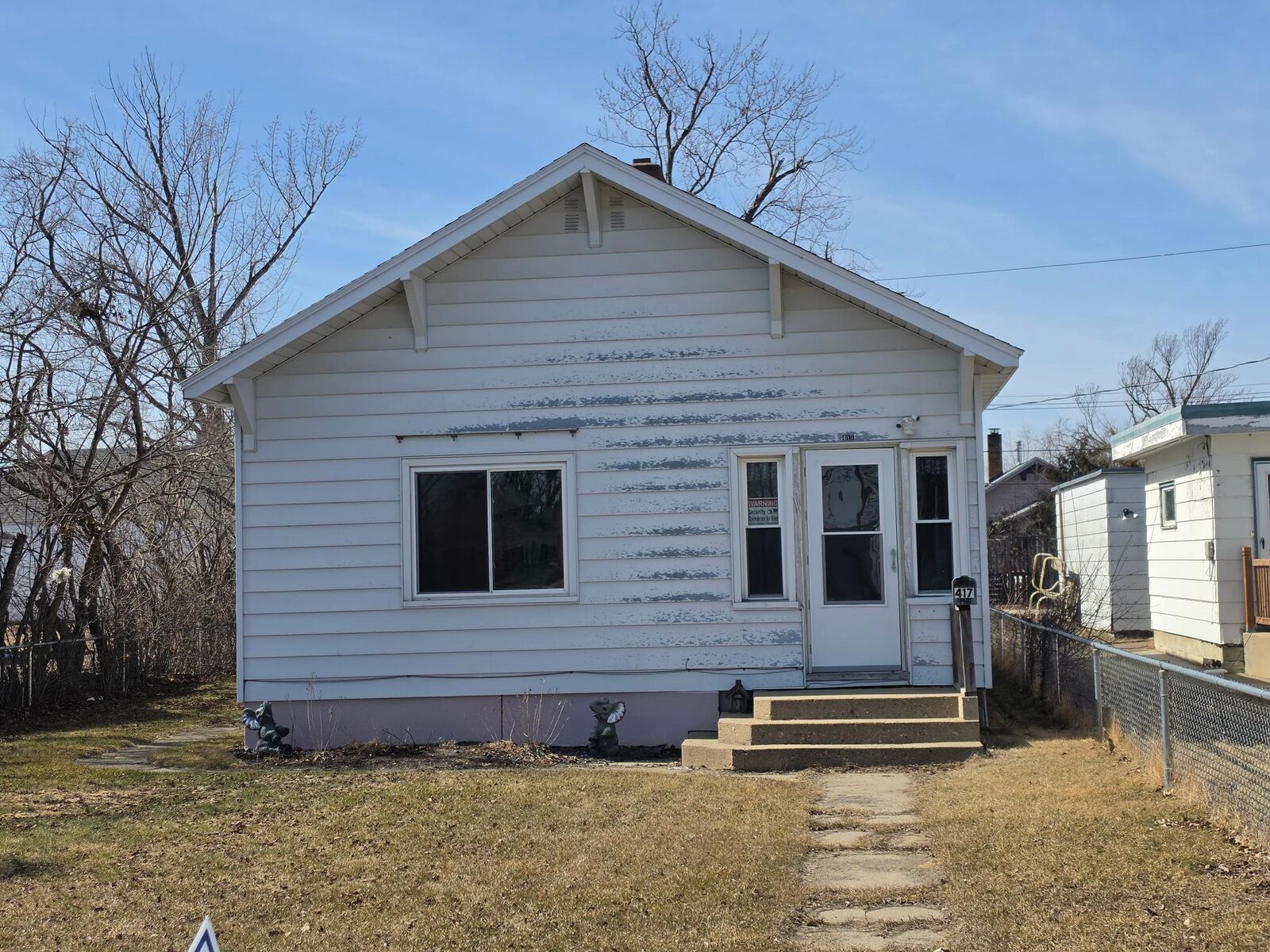 Property Photo:  417 Central Avenue SE  MN 56601 