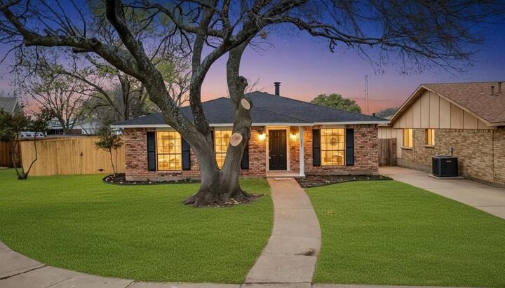 Property Photo: 9131 High Plain Lane TX 75249