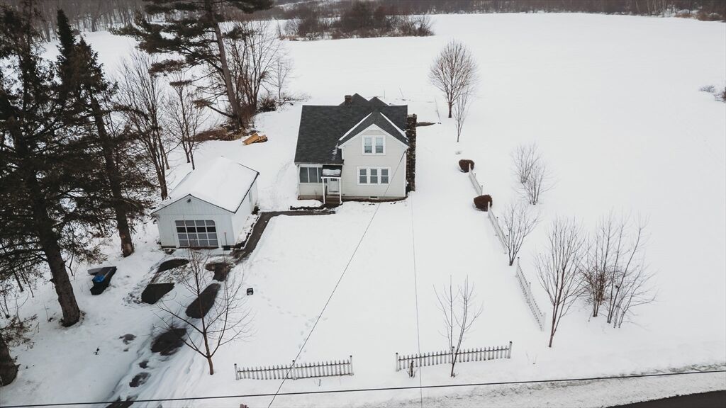 Property Photo:  25 Barton Rd  MA 01301 