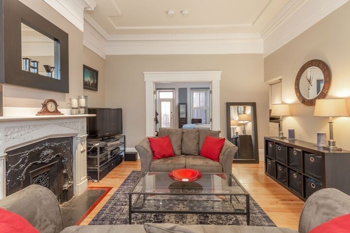 Property Photo:  439 Shawmut Ave 2  MA 02118 