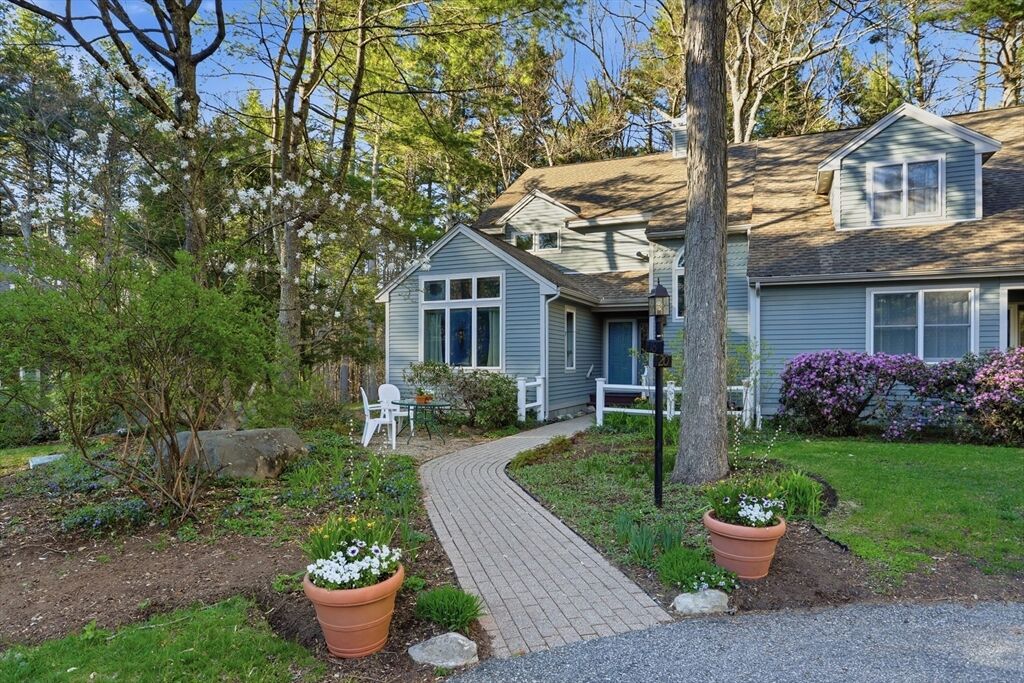 Property Photo:  18 Quail Run 18  MA 01720 