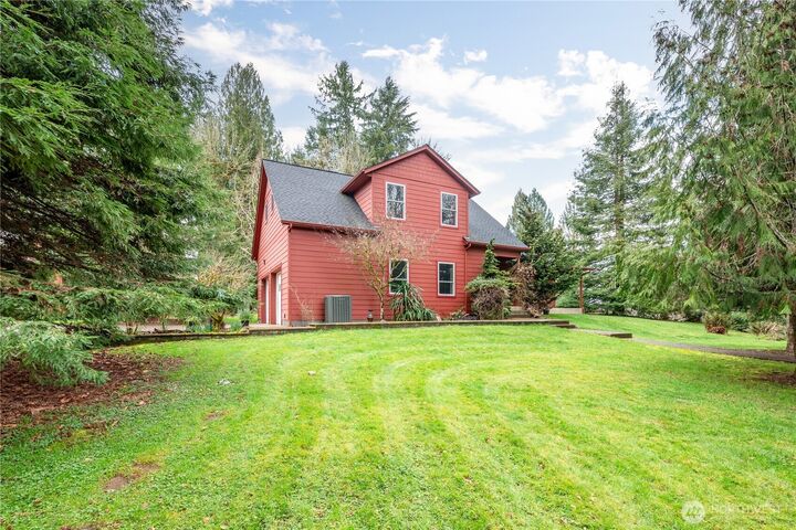 Property Photo:  180  Trinity Drive  WA 98611 