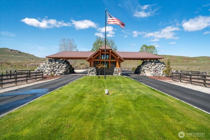 Property Photo:  3  Lot 3 Overlook  WA 98812 