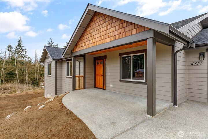 Property Photo:  4817  Lawrence Avenue  WA 98249 