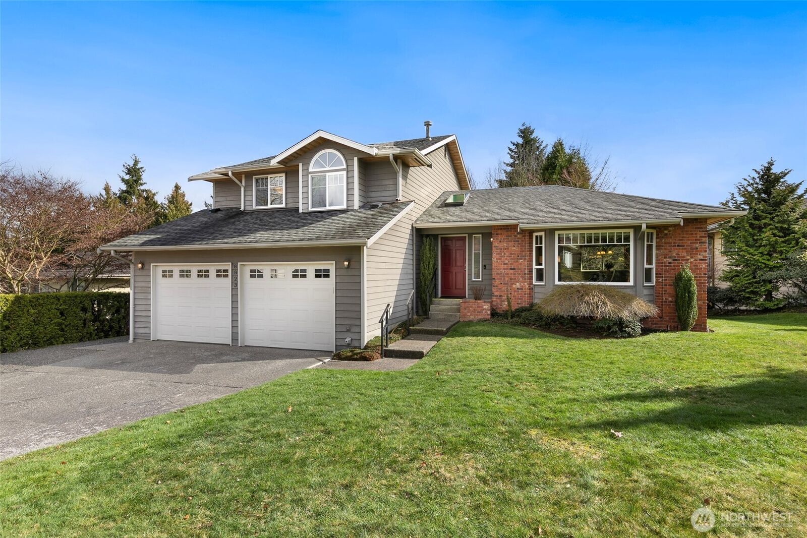 Property Photo:  8823  10th Drive SE  WA 98208 