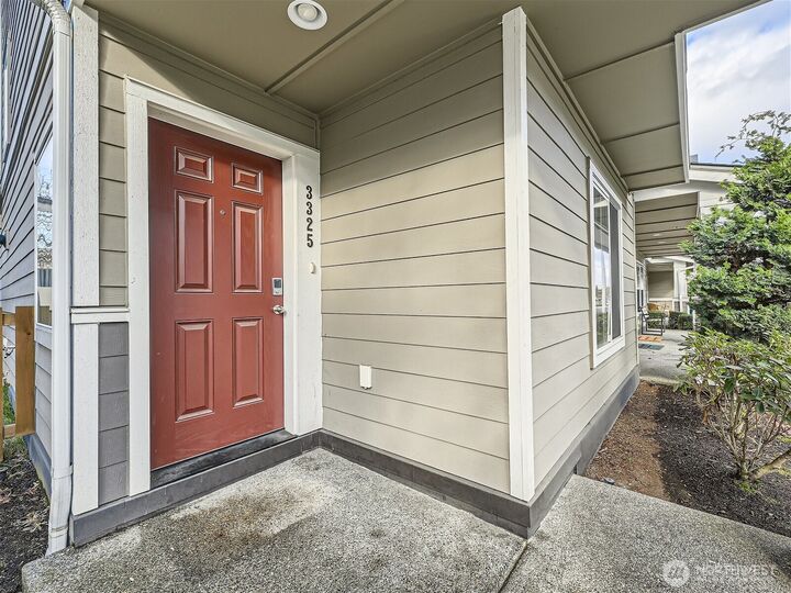 Property Photo: 3325 30th Dr WA 98201